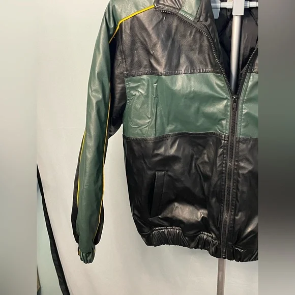 Green Bay Packers NFL Football Varsity Sports Bomber Jacket Youth Large 14/16 - Picture 3 of 12